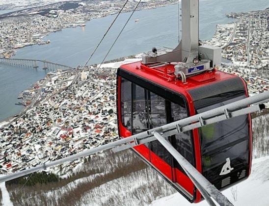 Walo Apartments Tromsdalen - Close To Cable Car And Arctic Cathedral, 10 Min By Bus To City Centre, Free Parking Tromsø Dış mekan fotoğraf